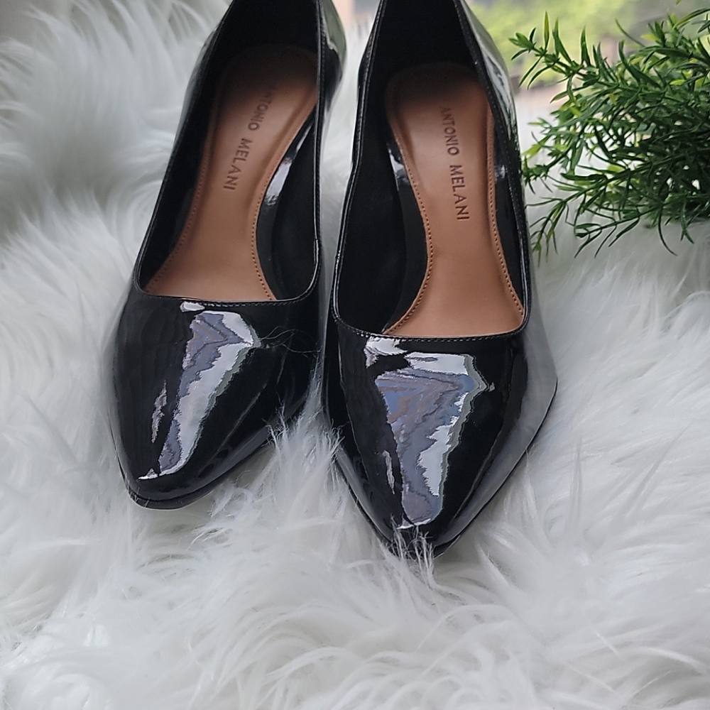 ANTONIO MELANI black pointed toe heel